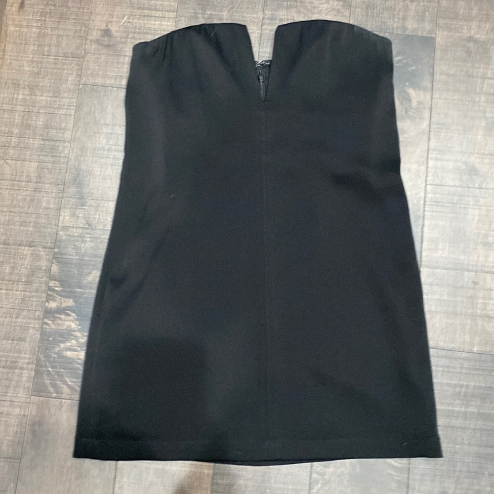 BCBGMaxAzria  "Nahara" Black V-Wire Strapless Overlay Party Mini Dress Size 0